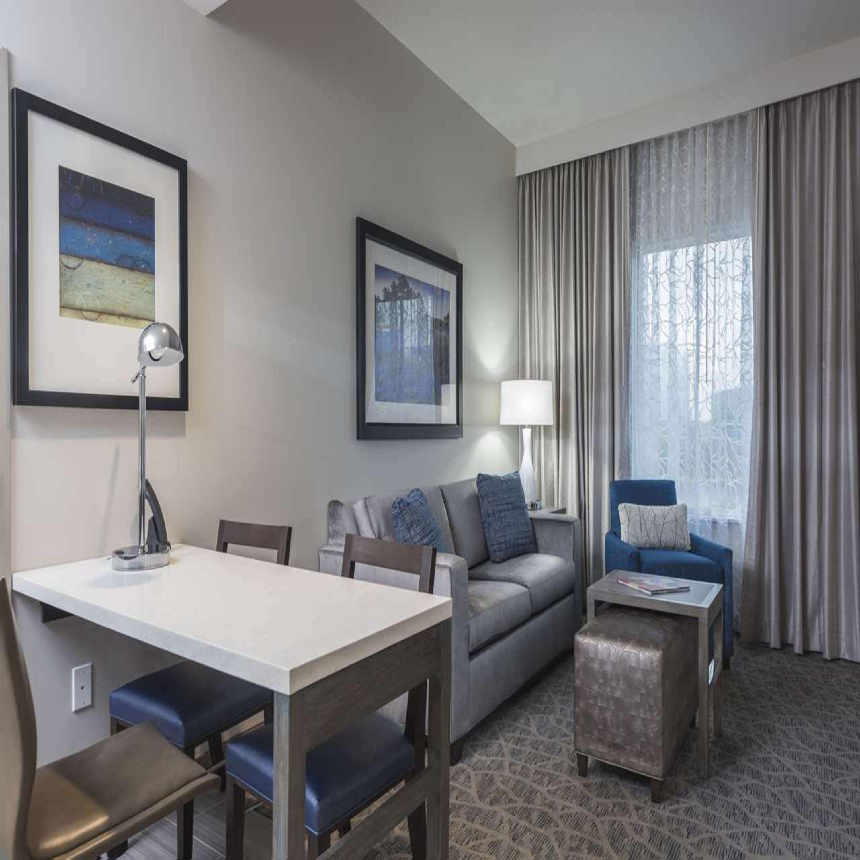 Embassy Suites By Hilton The Woodlands Ngoại thất bức ảnh