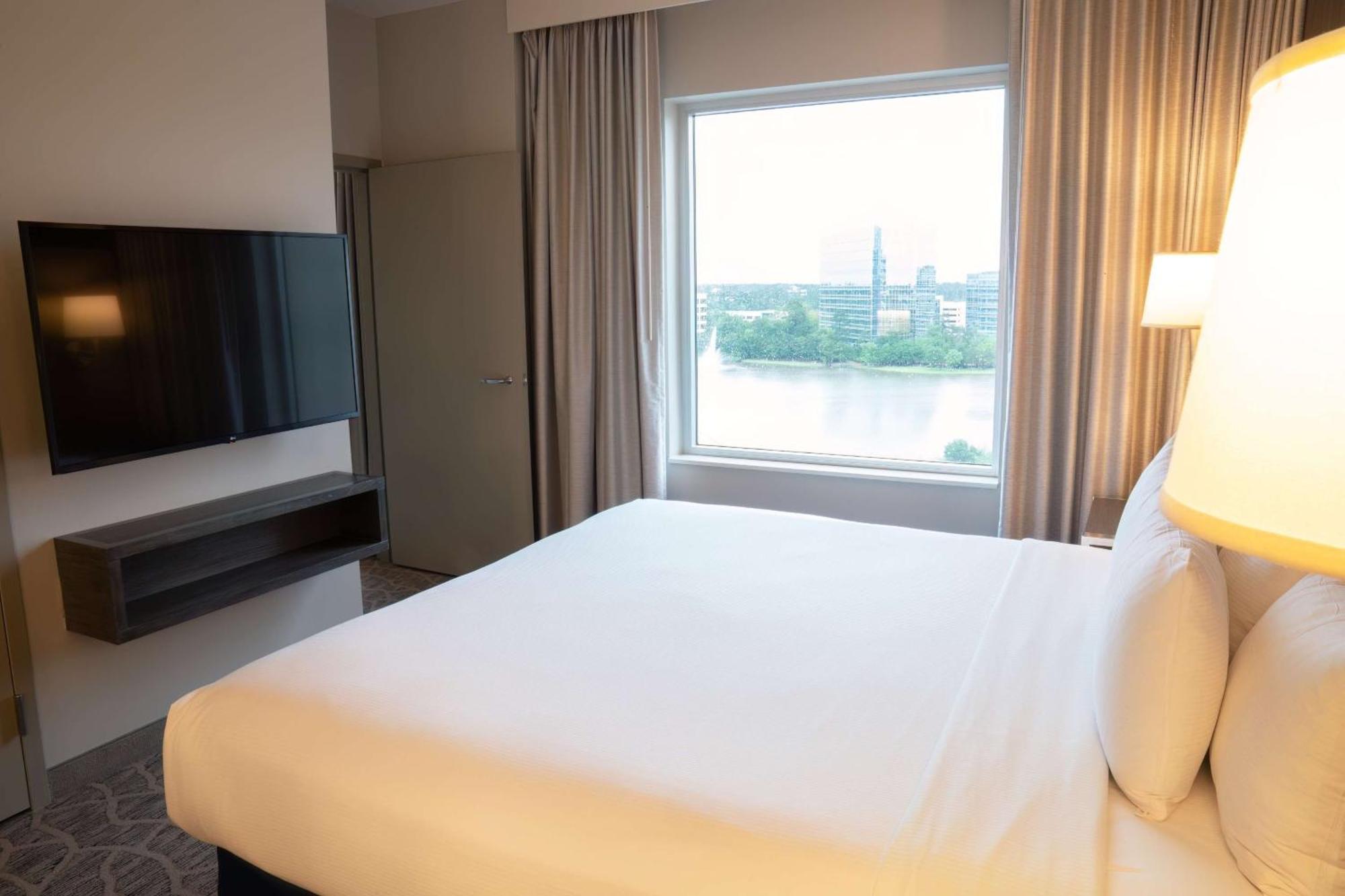 Embassy Suites By Hilton The Woodlands Ngoại thất bức ảnh